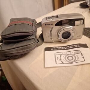 Polaroid PZ2001 2x Zoom Power Zoom 35mm Film Camera w/ Case - TESTED WORKING